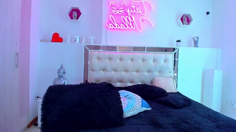 sexyhot_cat  15-10-2022